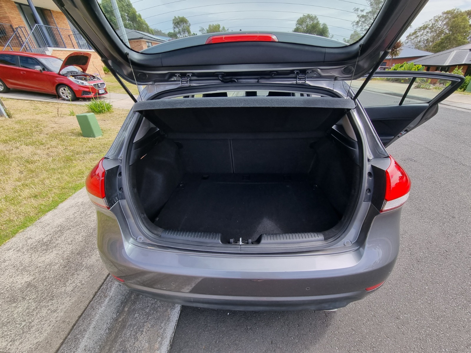 KIA Cerato 2018 - Thumbnail 3