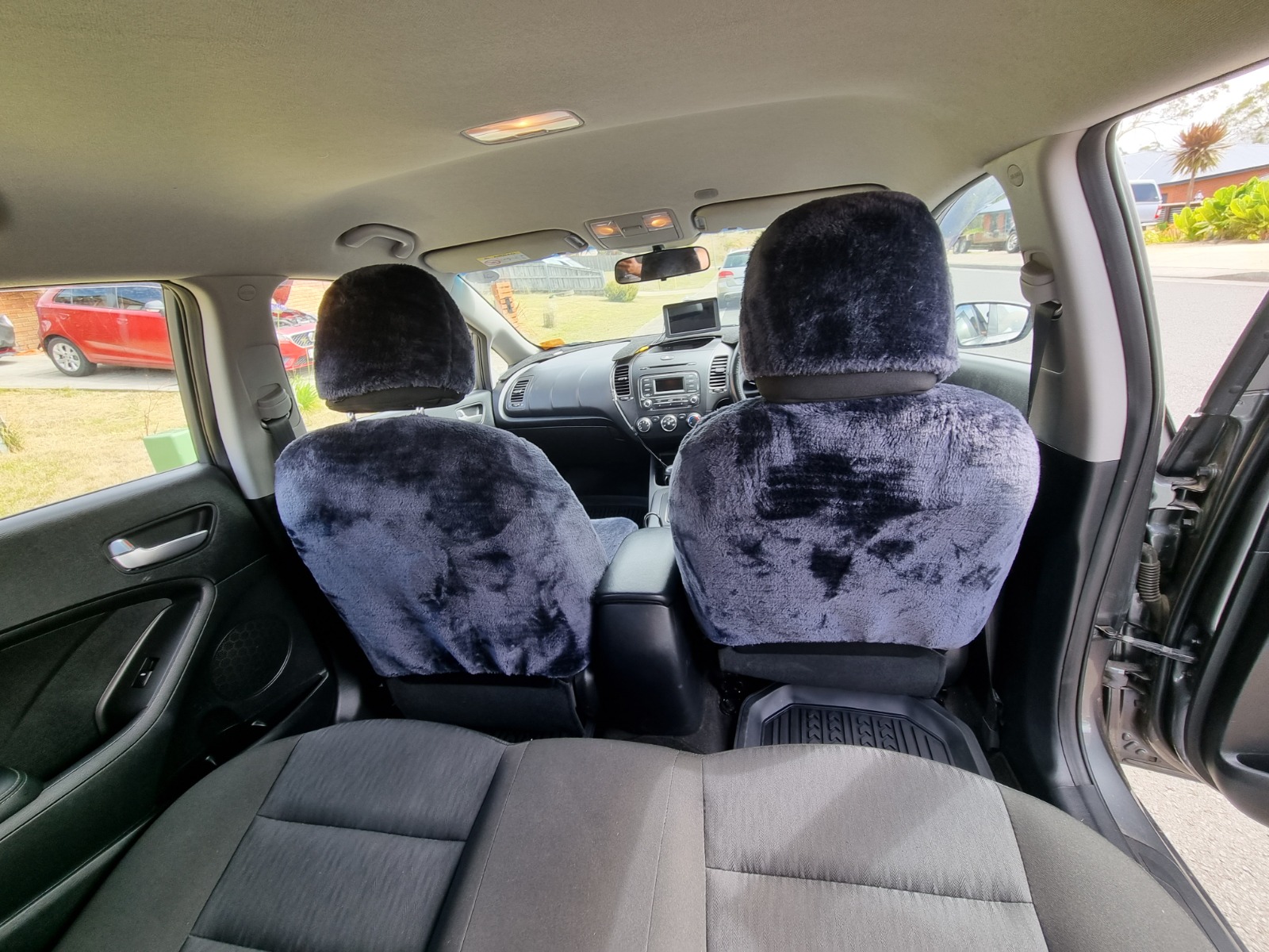 KIA Cerato 2018 - Thumbnail 4