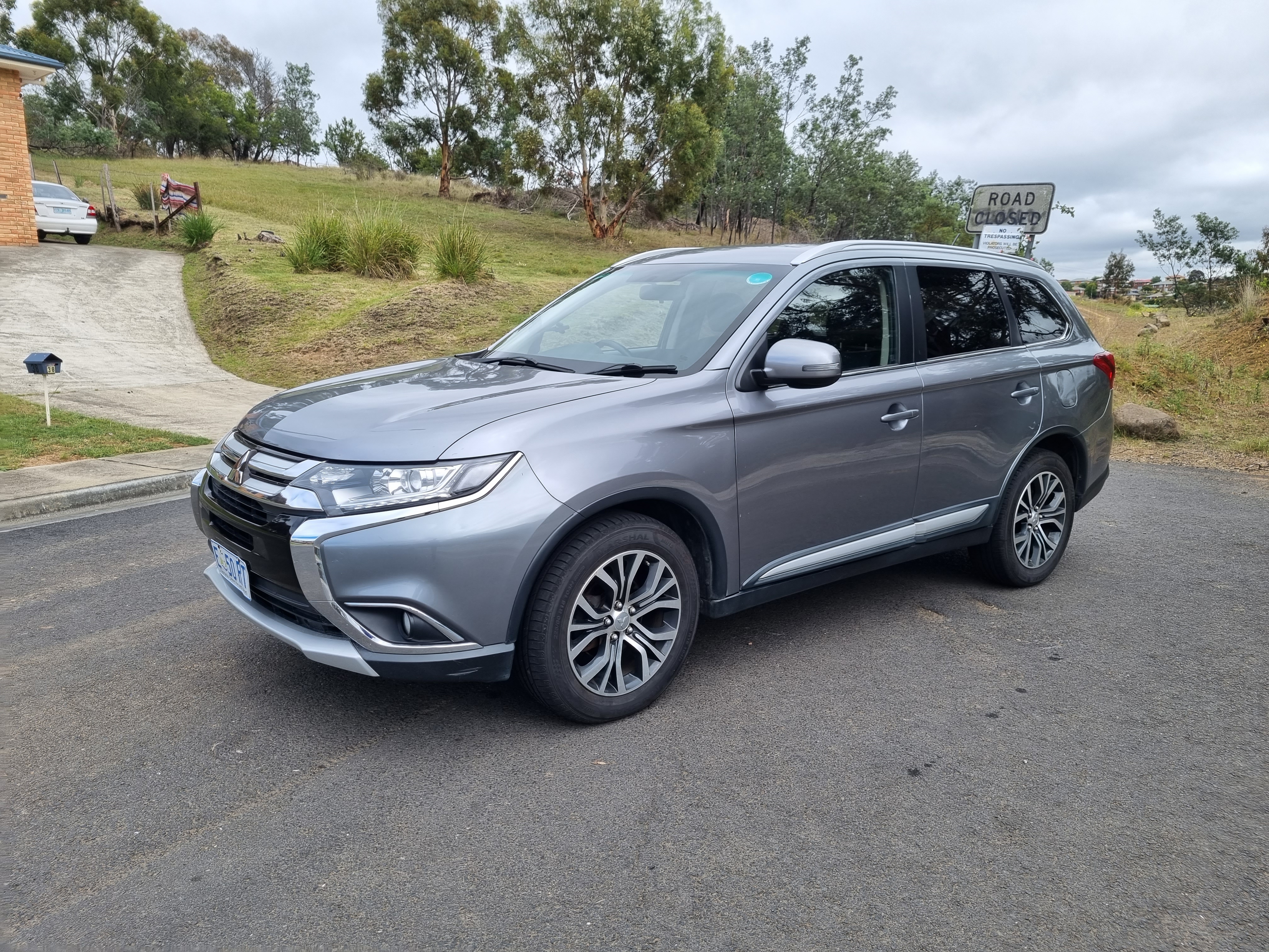 Mitsubishi Outlander 2015