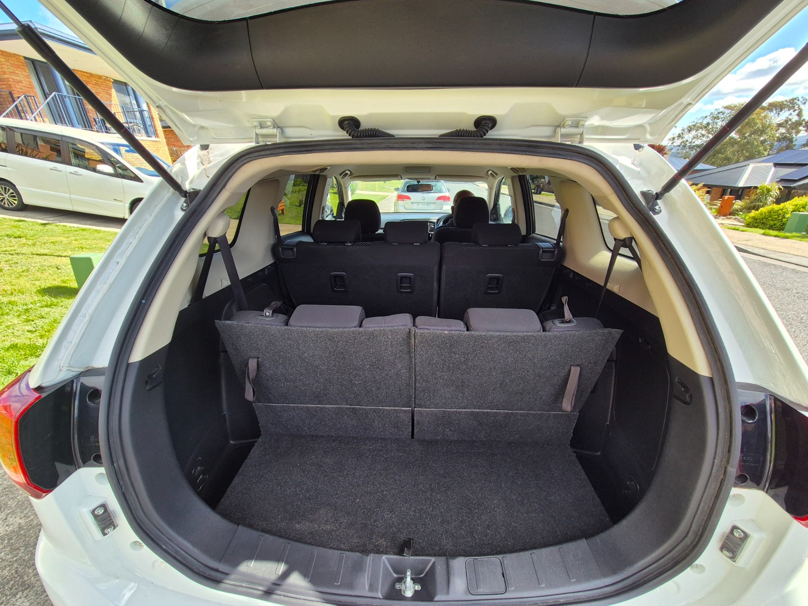 Mitsubishi Outlander 2018 - Thumbnail 3